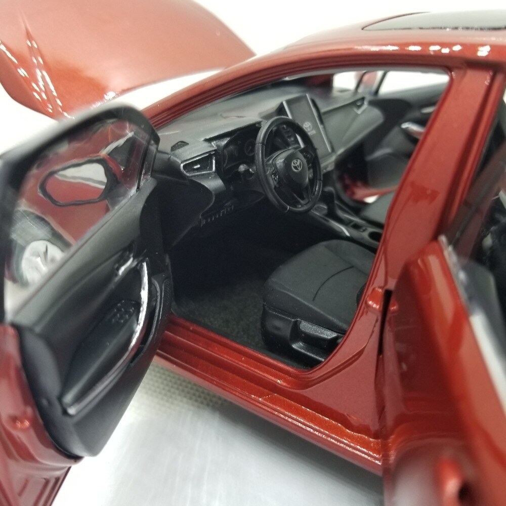1:18 Diecast Model for Toyota Corolla 2019 Red Sedan Alloy Toy Car Miniature Collection Gifts Hot Selling Altis 1:18 Diecast Model for Toyota Corolla 2019 Red Sedan Alloy Toy Car Miniature Collection Gifts Hot Selling Altis