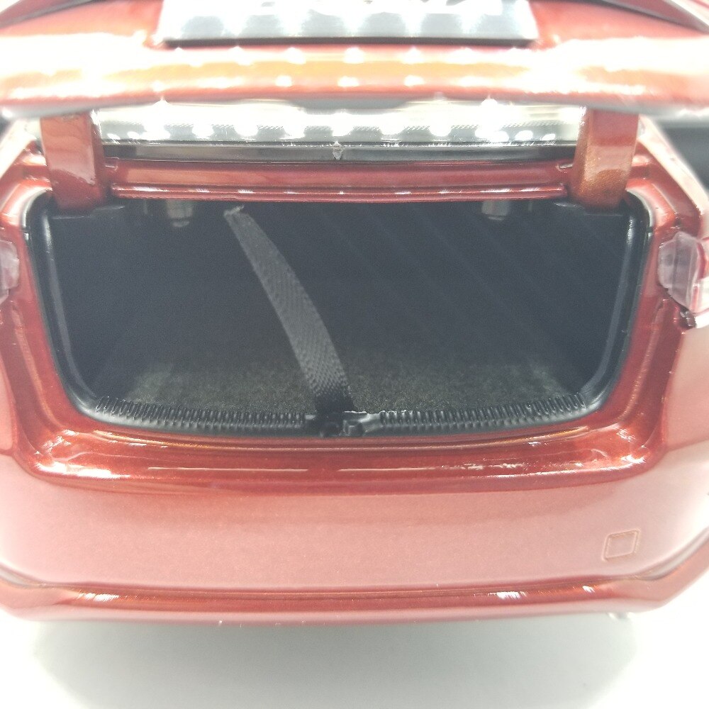 1:18 Diecast Model for Toyota Corolla 2019 Red Sedan Alloy Toy Car Miniature Collection Gifts Hot Selling Altis 1:18 Diecast Model for Toyota Corolla 2019 Red Sedan Alloy Toy Car Miniature Collection Gifts Hot Selling Altis