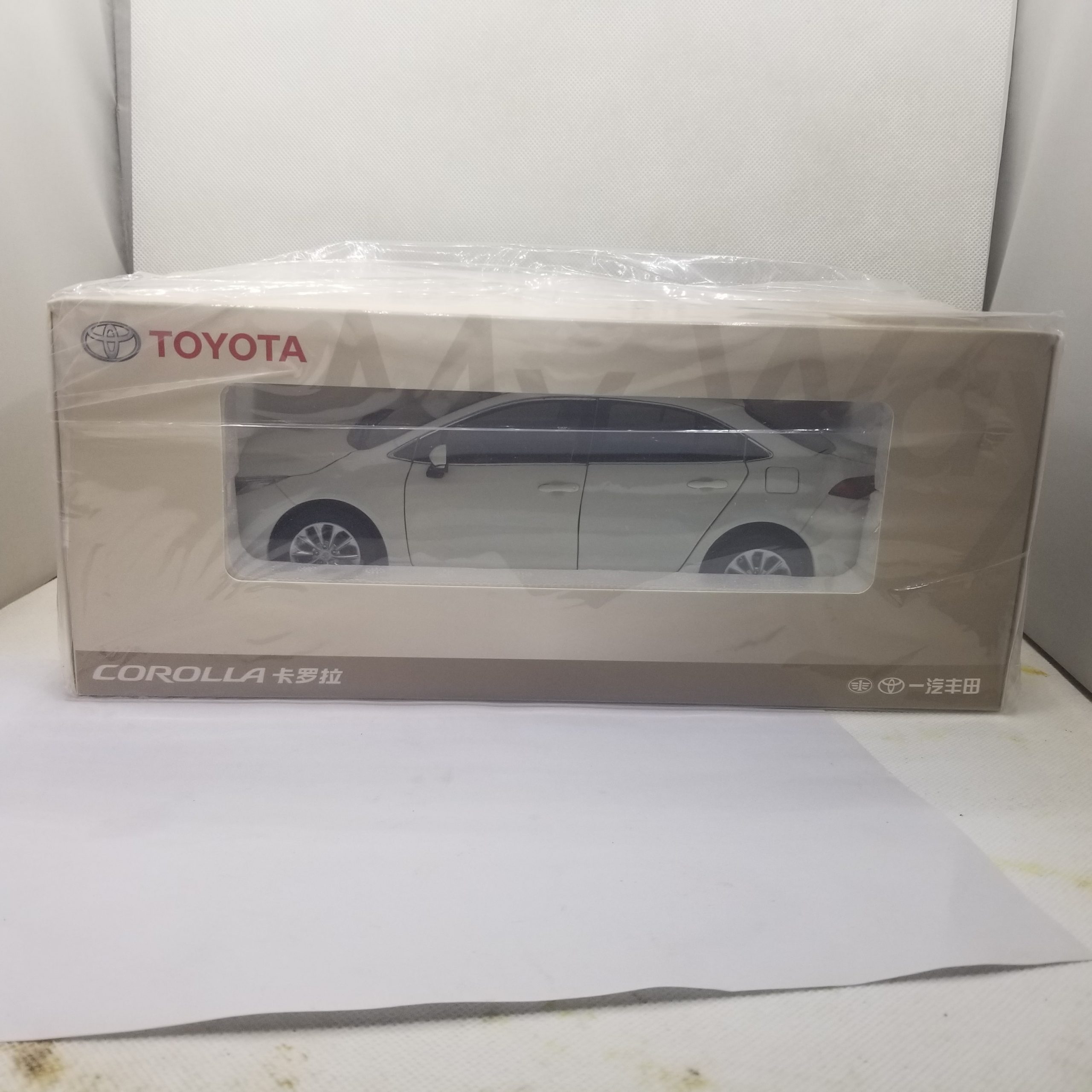 1:18 Diecast Model for Toyota Corolla 2019 White Sedan Alloy Toy Car Miniature Collection Gifts Hot Selling Altis 1:18 Diecast Model for Toyota Corolla 2019 White Sedan Alloy Toy Car Miniature Collection Gifts Hot Selling Altis